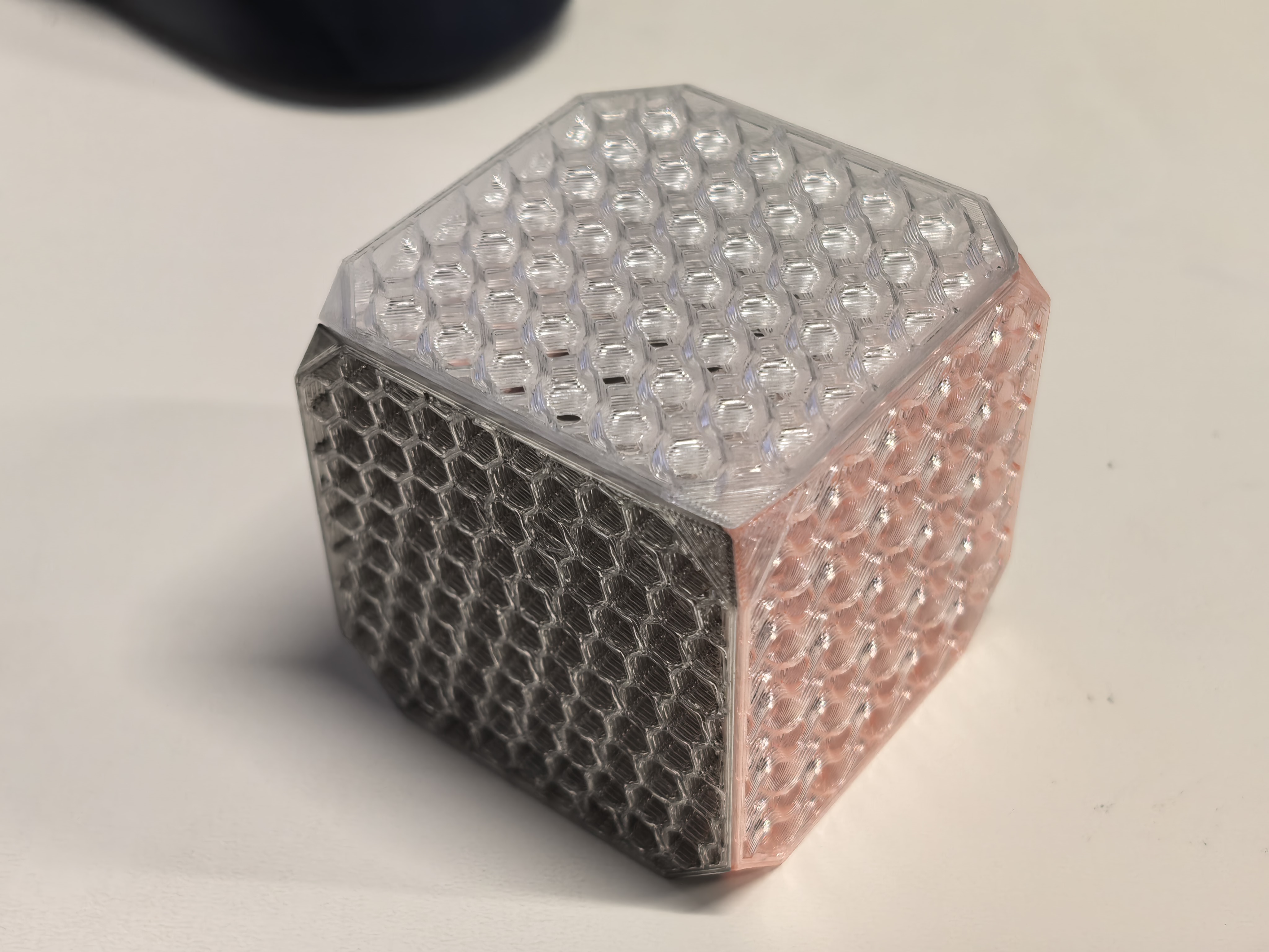 Miniatura 1 do modelo 3D 异梦立方