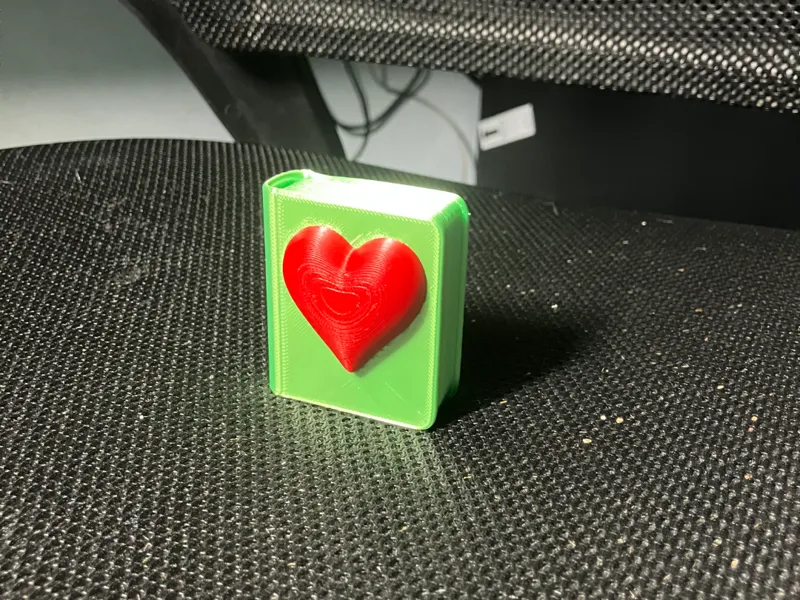 valintines day heart book