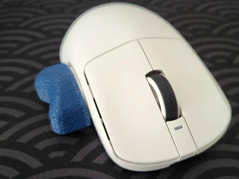 Vxe R1 pinky grip
