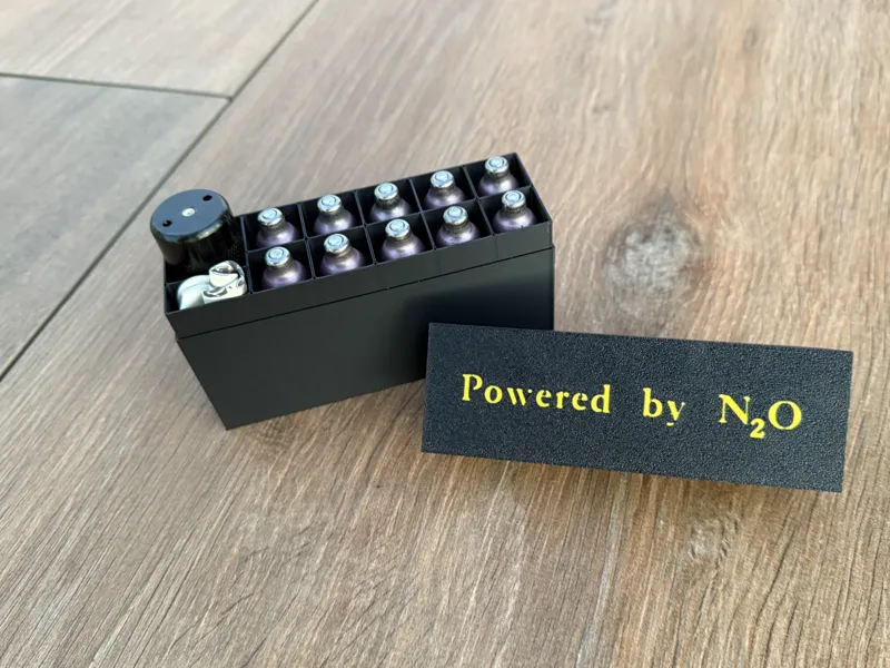 N2O Box - Whipped Nitrogen Cream Chargers case