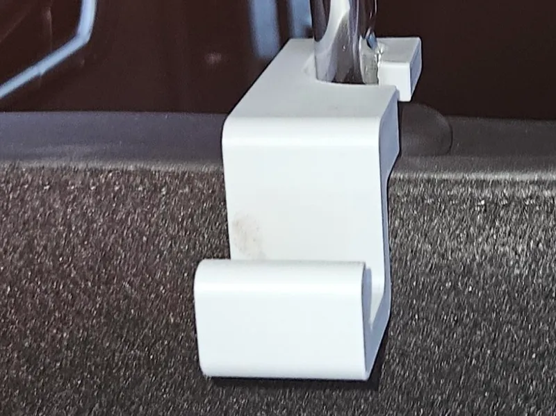 KIA EV6  Taschenhaken für Kofferraum