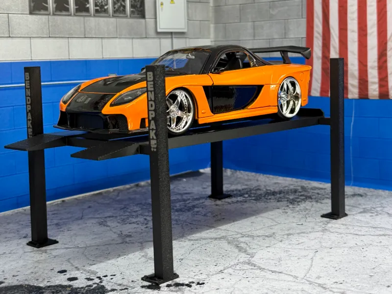 RC 1.18 Drift Car Bendpak CarLift 4Post