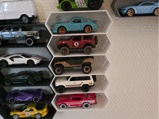 1:64 car shelf 5 Car version