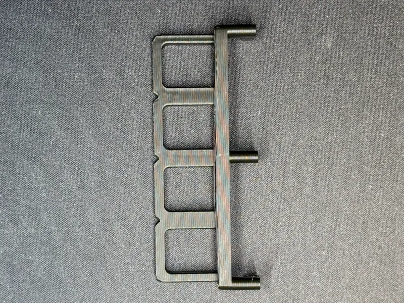 Skadis Holder