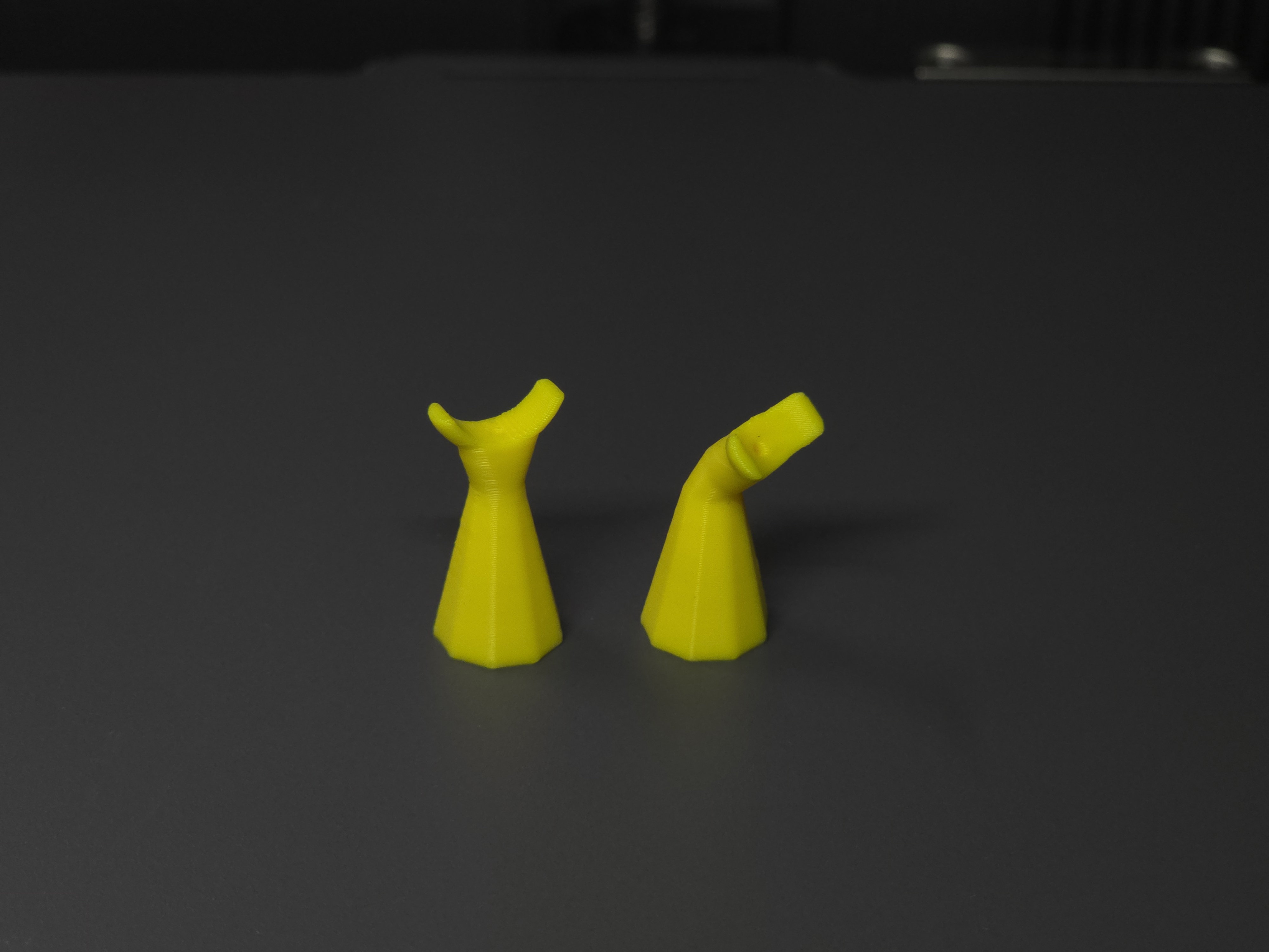 Miniatura 2 do modelo 3D Small P2S Lube Nozzle X_Y_Z-Axis V4+