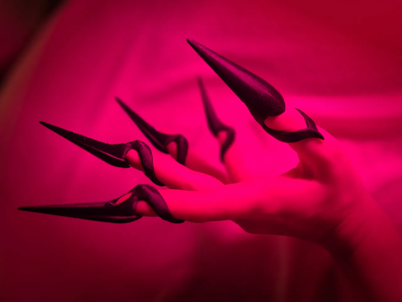 Demon Stiletto Nails - Claws for Halloween Costume view 2