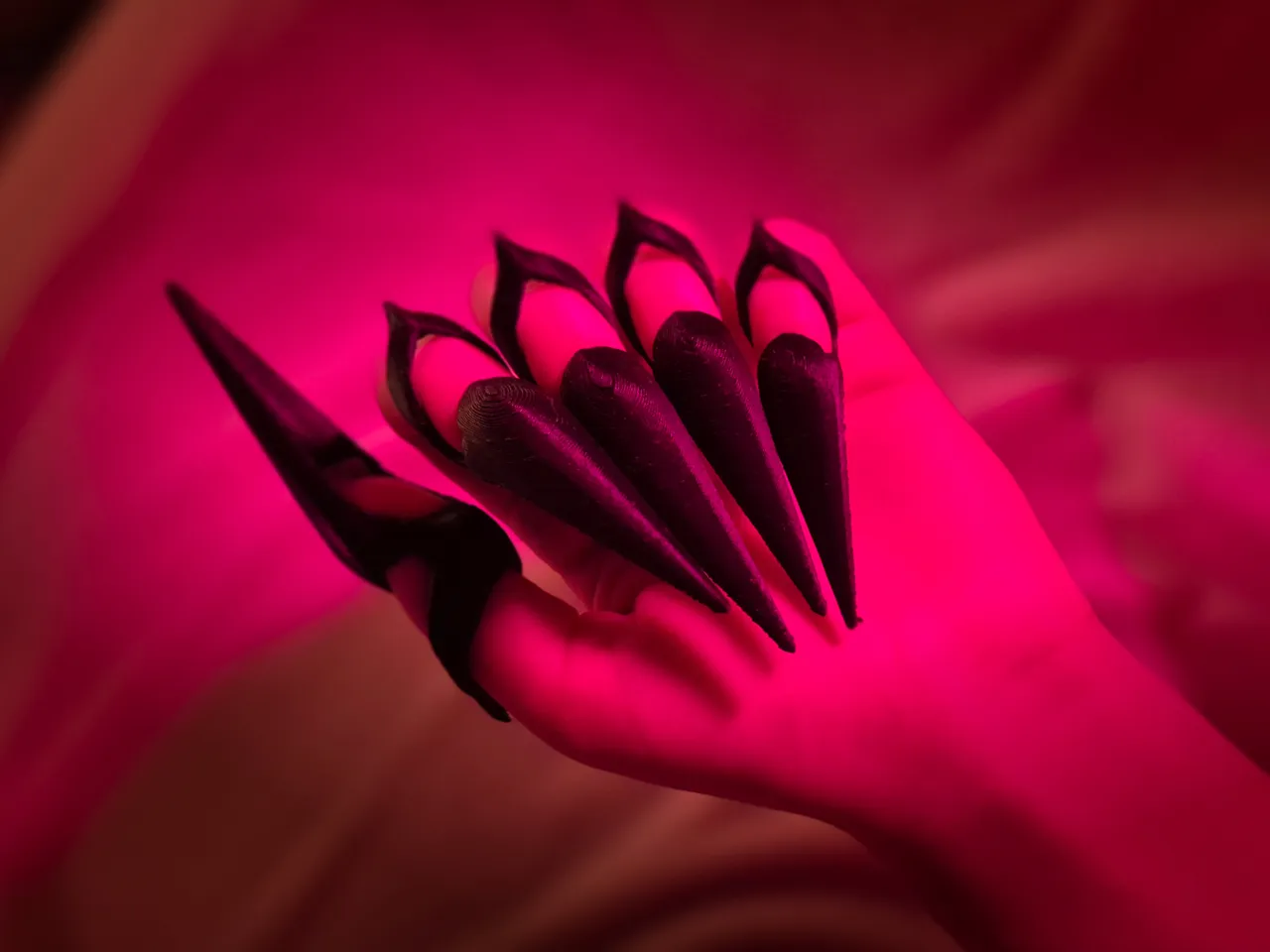 Demon Stiletto Nails - Claws for Halloween Costume view 4