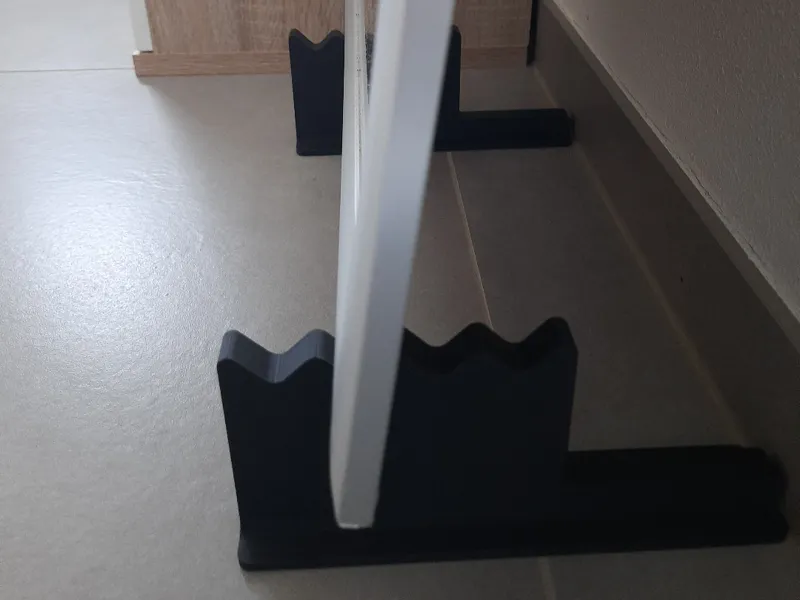 Füsse für einen Standspiegel