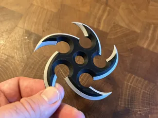 Spiral Shuriken / Throwing star