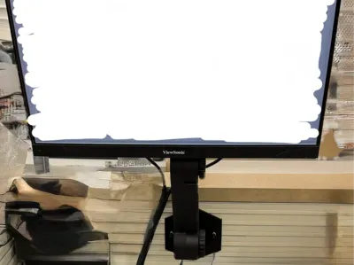 Uniweb compatible monitor riser