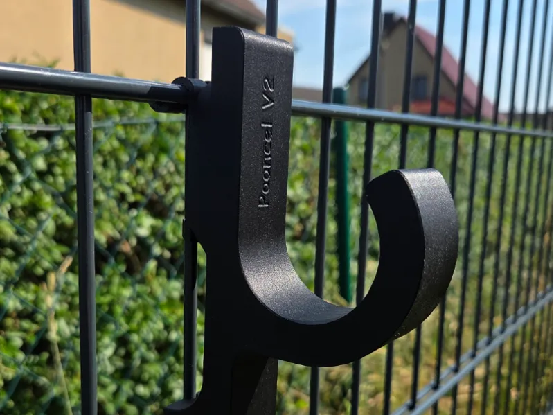 Pooncel V2 – Poolstangenhalter fürs Fäncel-System