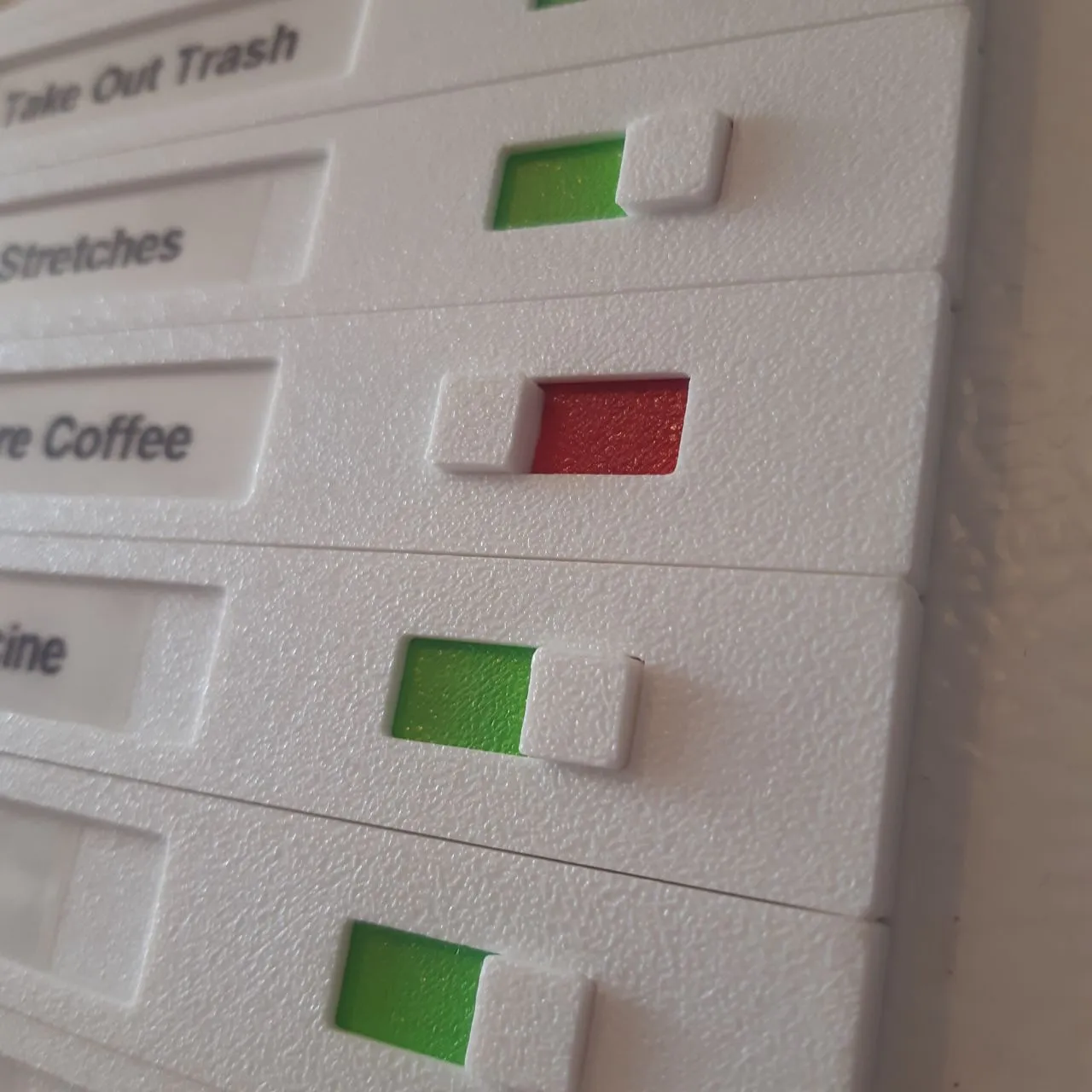 Magnetic Toggleable Physical Todo List For Fridge view 2