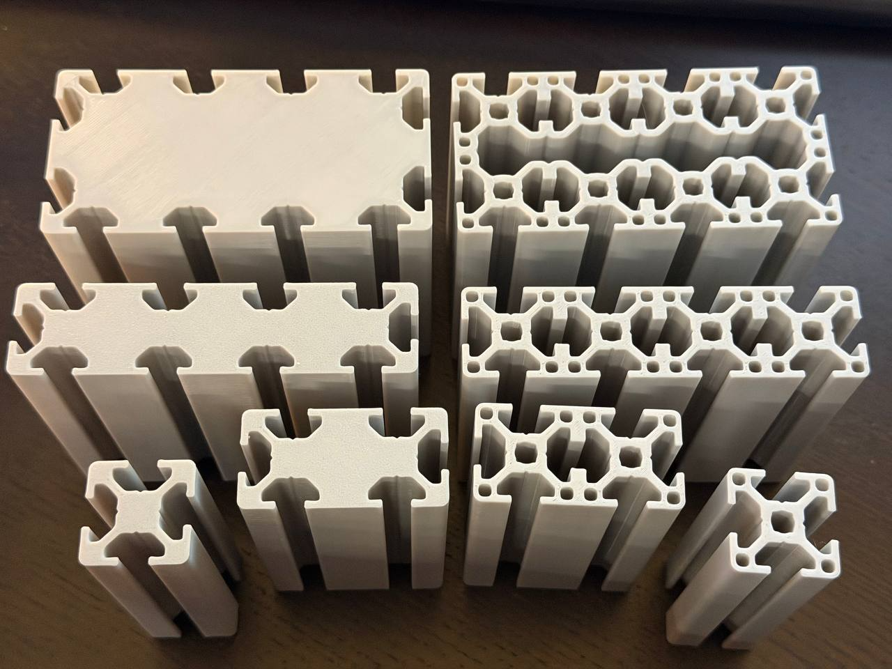 Parametric 3030 Aluminum Extrusion Vertical Print