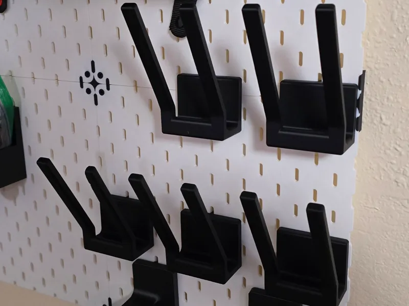 Skadis Glove Hanger
