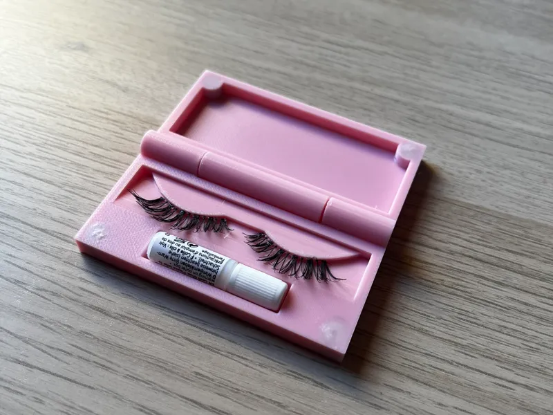 Fake Lashes Box