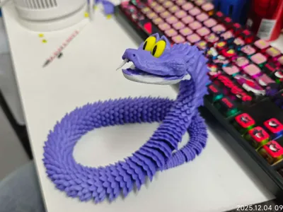 Garry Snake (no AMS required) - mouth can open, head can rotate, can stand up over 65cm - Zootopia