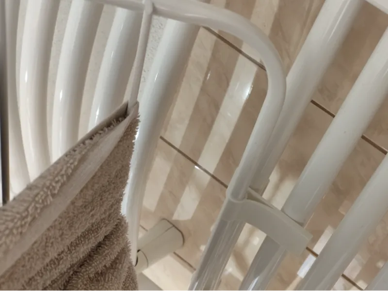 Radiator Pipe Support Clip