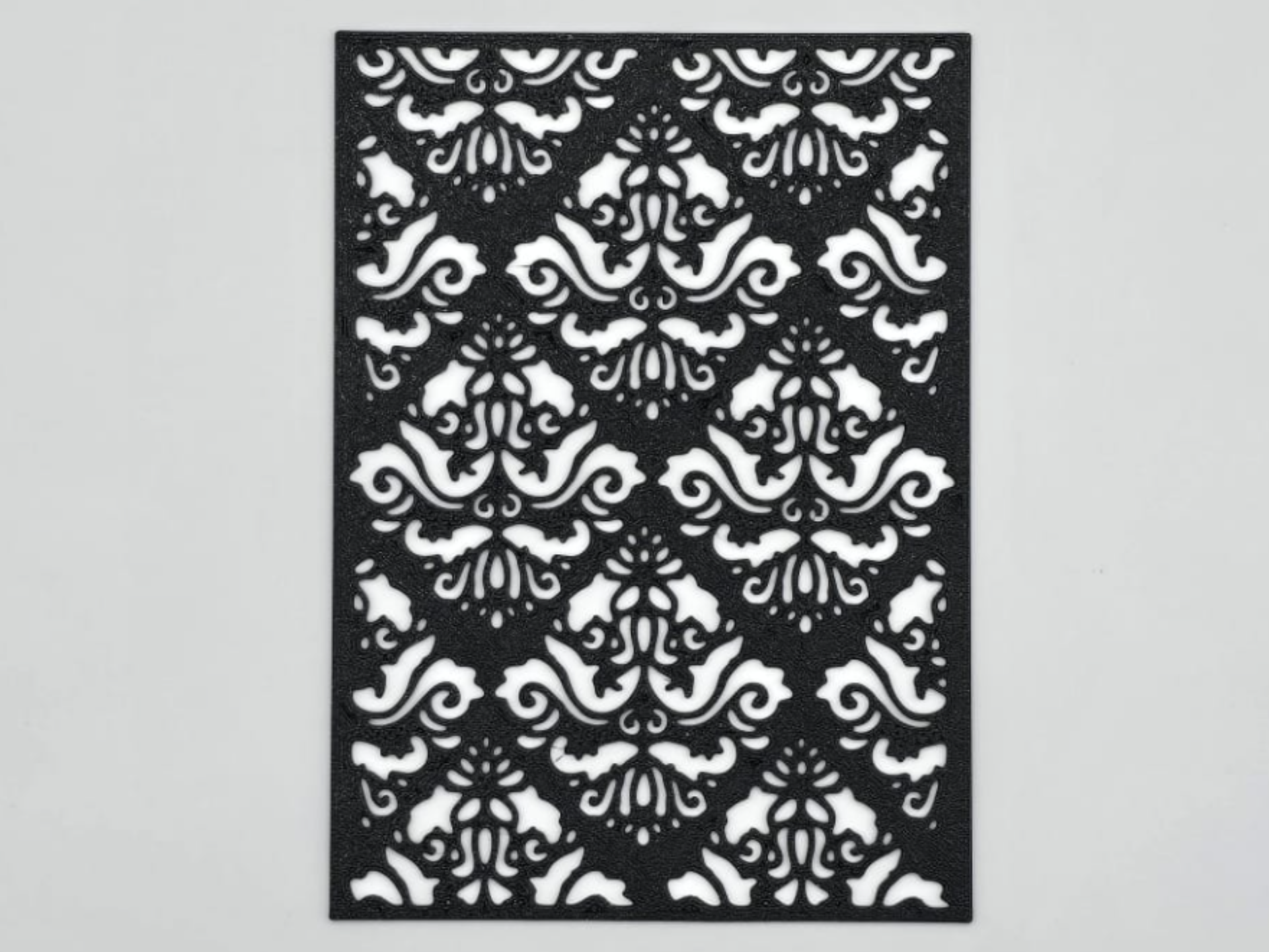Vintage Baroque Damask Floral Pattern Stencil