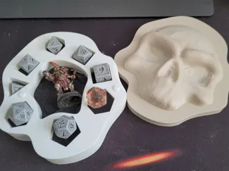 D&D Dice Box with Skull