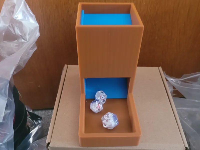 Dice tower