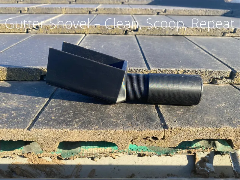 Gutter Shovel – Clean, Scoop, Repeat