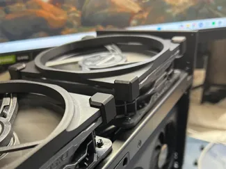 Formd T1, Phanteks T30 + Exhaust fan duct clip