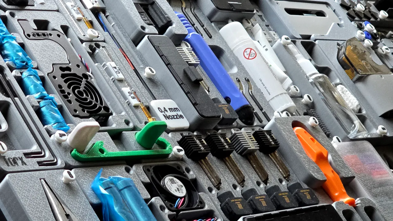 UMSS - Universal Modular Storage System view 4