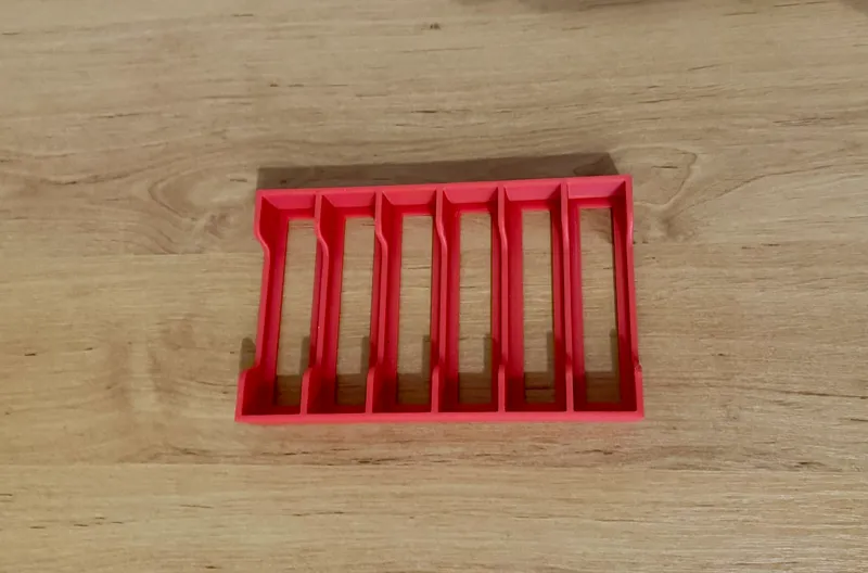 Hard drive stand for six 3.5" NORMAL drives