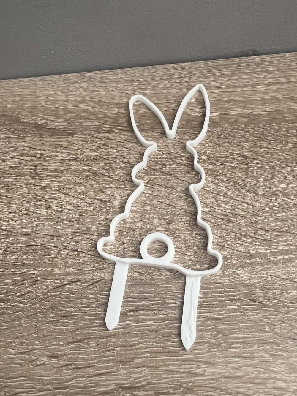Silhouette Easter Bunny plant stake - Decor - Free 3D Print Model ...
