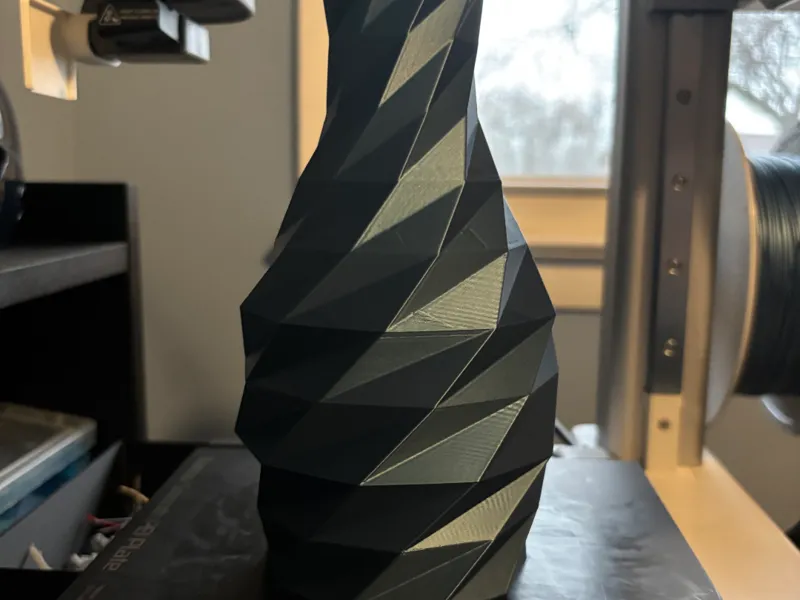 Low Poly Spiral Vase