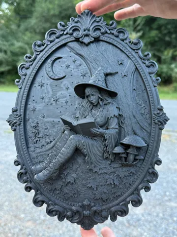 Marco decorativo: Witch Reading Frame — vista de referencia 2