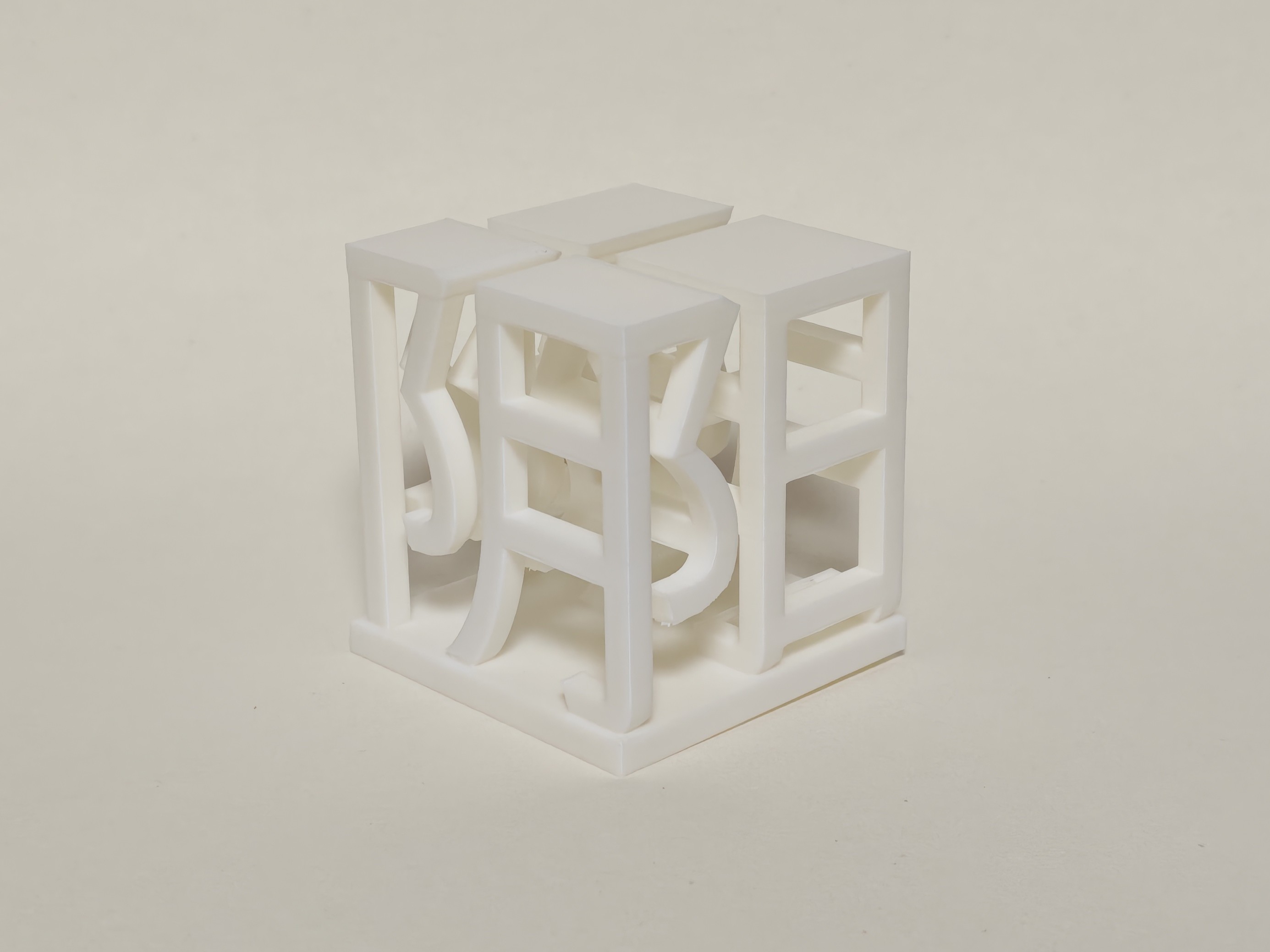 Miniatura 1 do modelo 3D 【可定制】双面错位字生成器