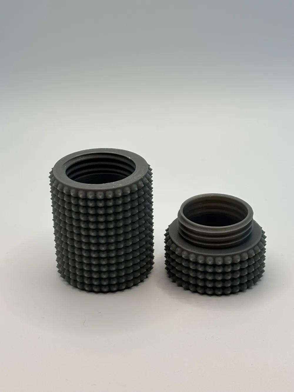 Spiky sphere screw top container - Free 3D Print Model - MakerWorld