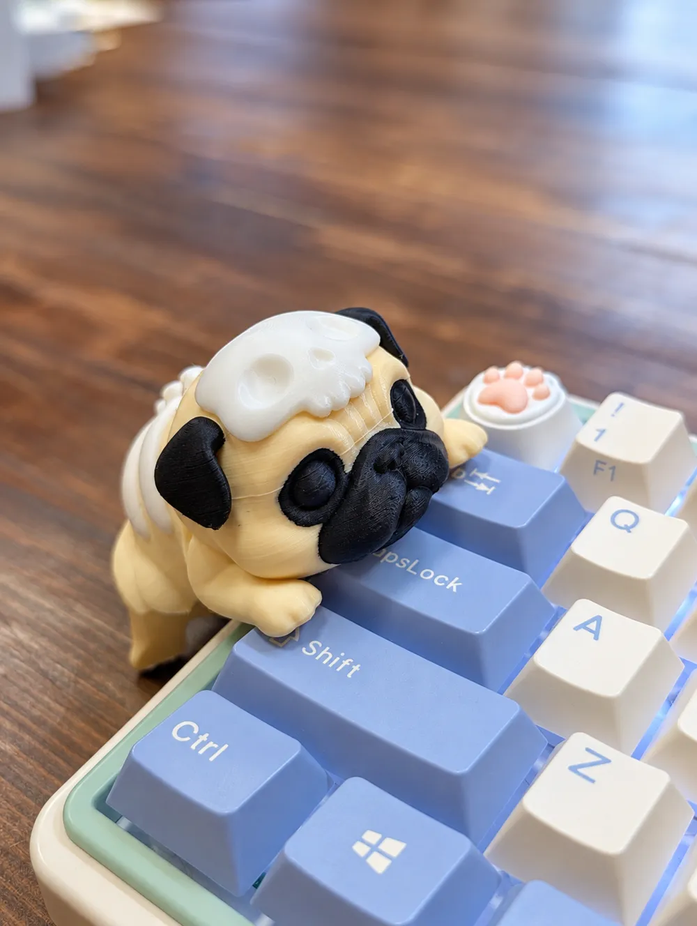 Flexi Pug [ Halloween ] - Free 3D Print Model - MakerWorld