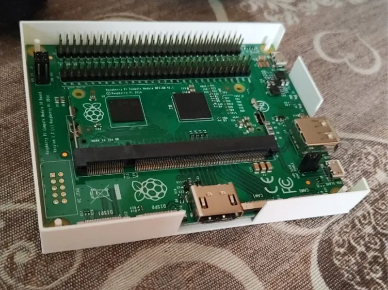 Raspberry CM1 case