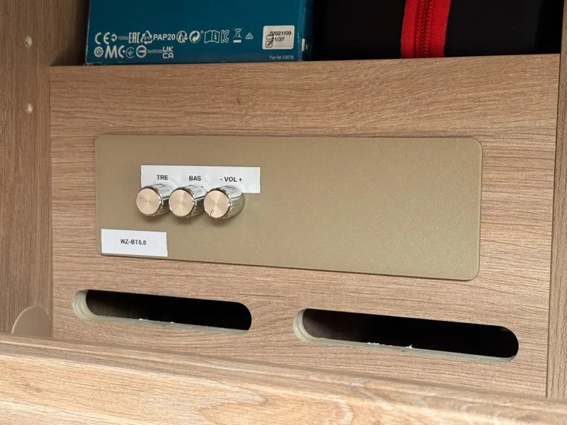 Knaus Bluetooth Blende