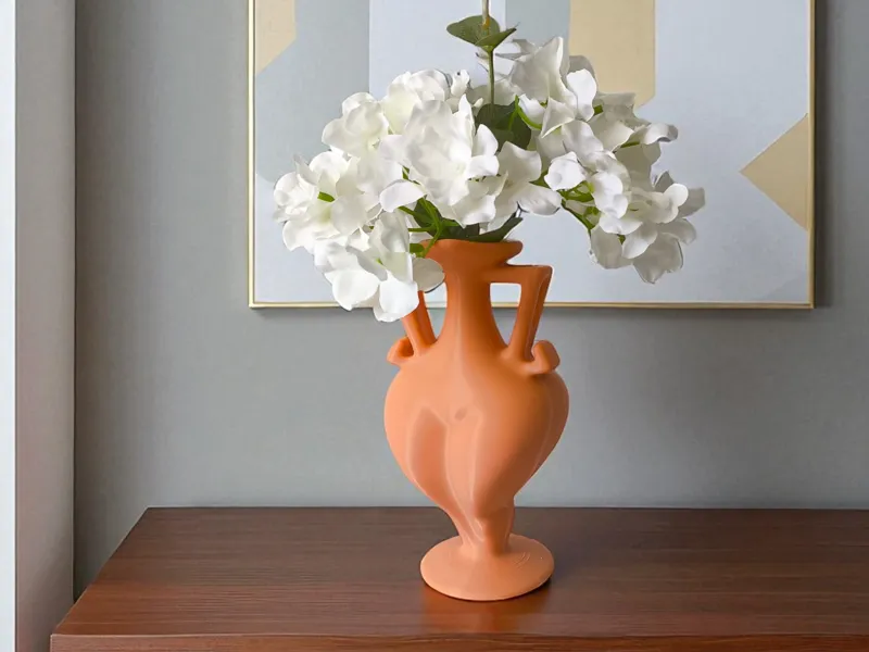 Flowing Grace Amfora Vase