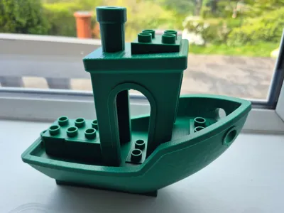Bricksy Benchy XL – Large Blocks Birthday Edition