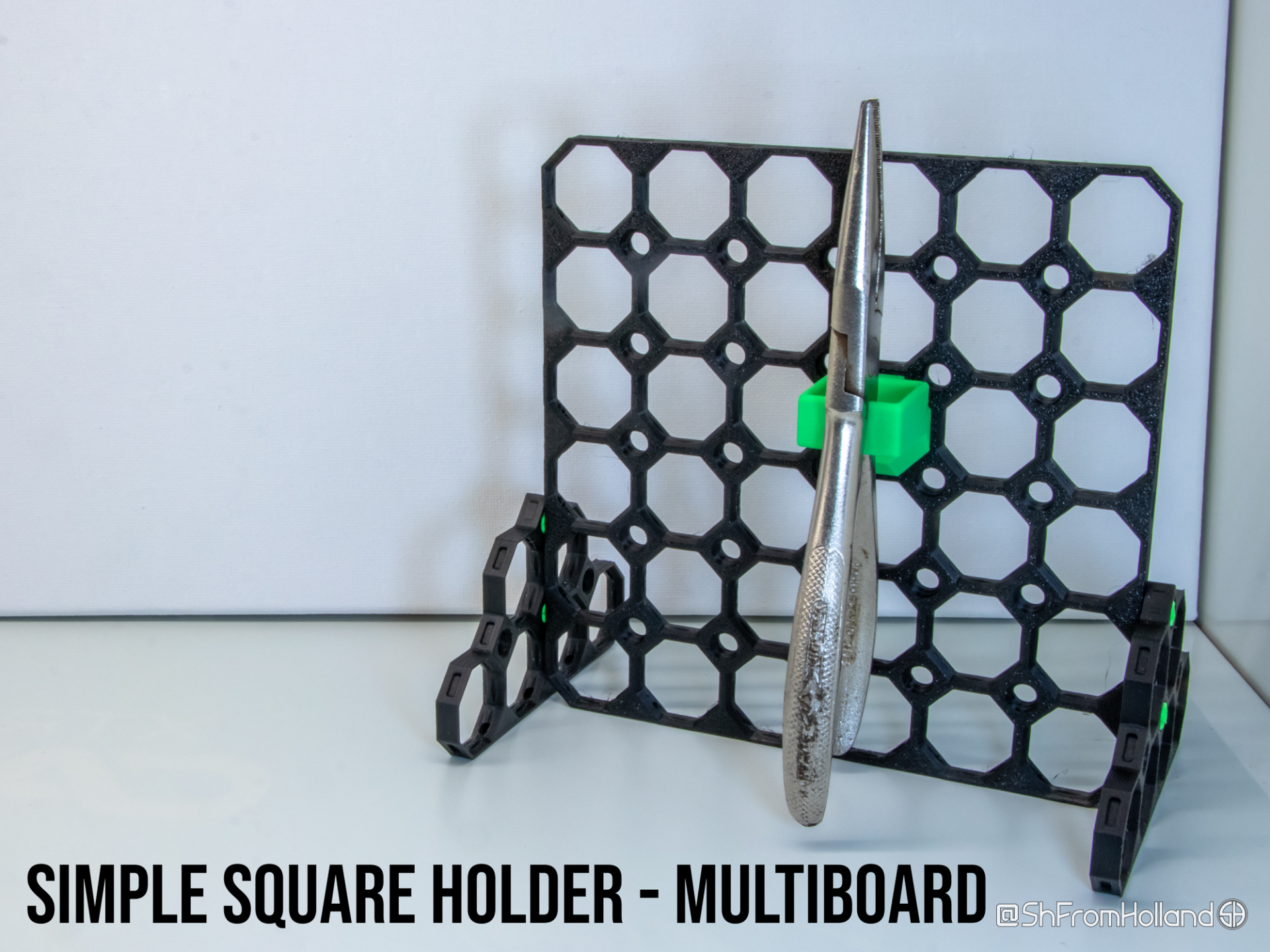 Simple square holder - Multiboard