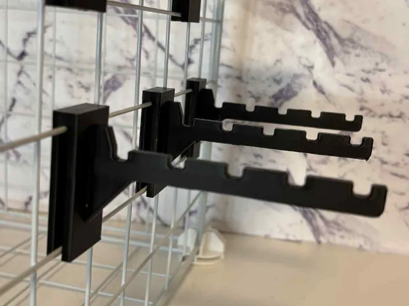Vendor Wire Cube Grid Wall Display Keyring Hanger