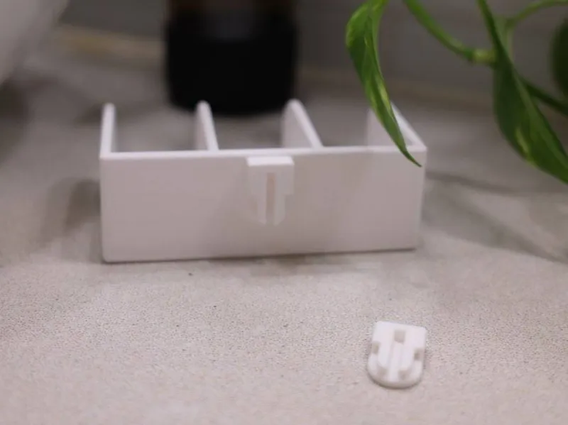 LEVERLOC Clip
