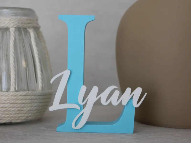 Lyan