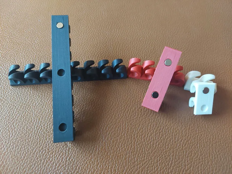 Cable Holder with magnets