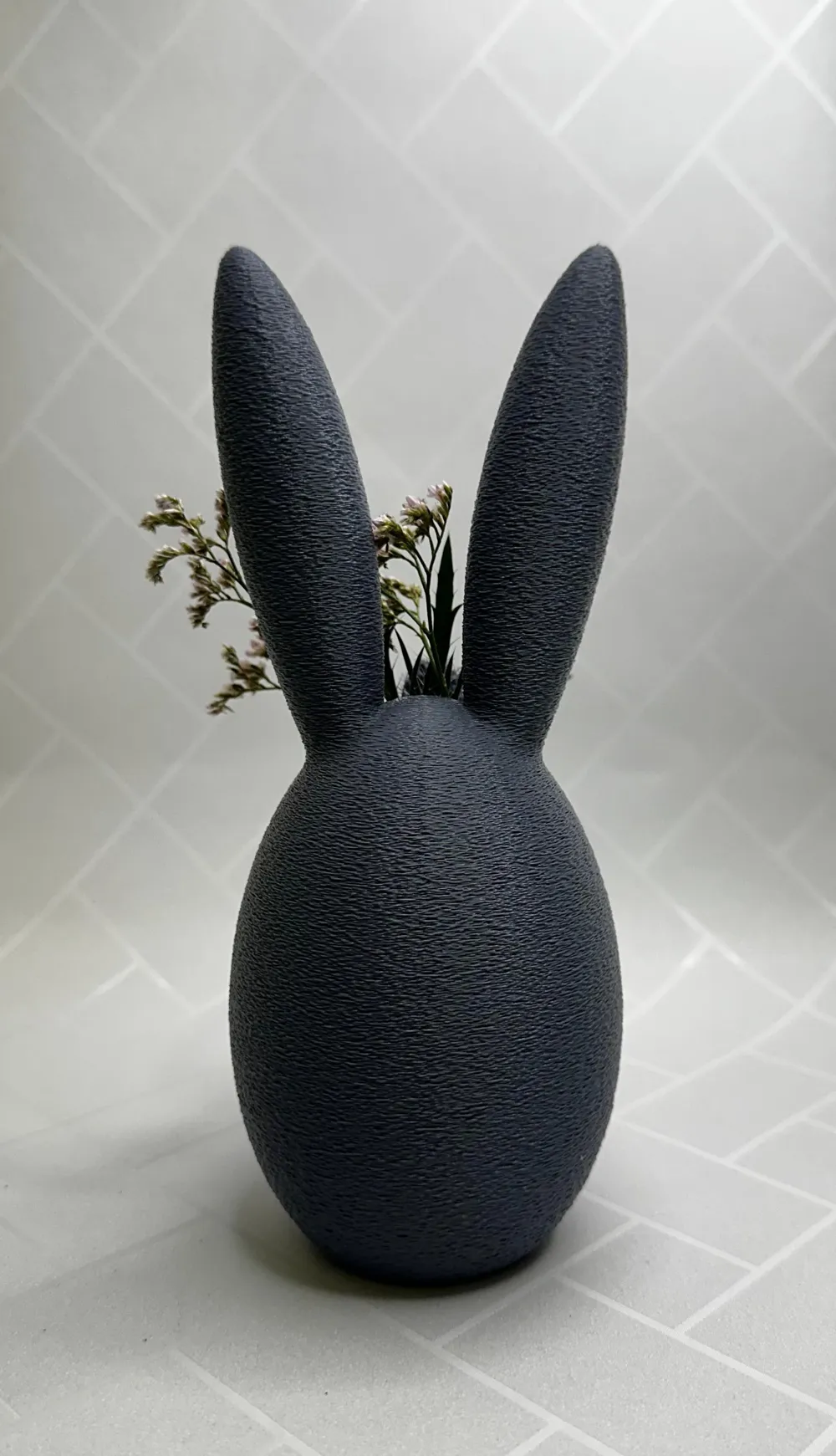 Rabbit Vase - Size L (20 cm) - Free 3D Print Model - MakerWorld