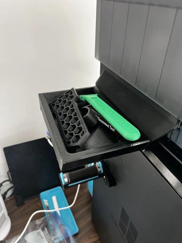AMS Glass Separation LED Riser Shelf