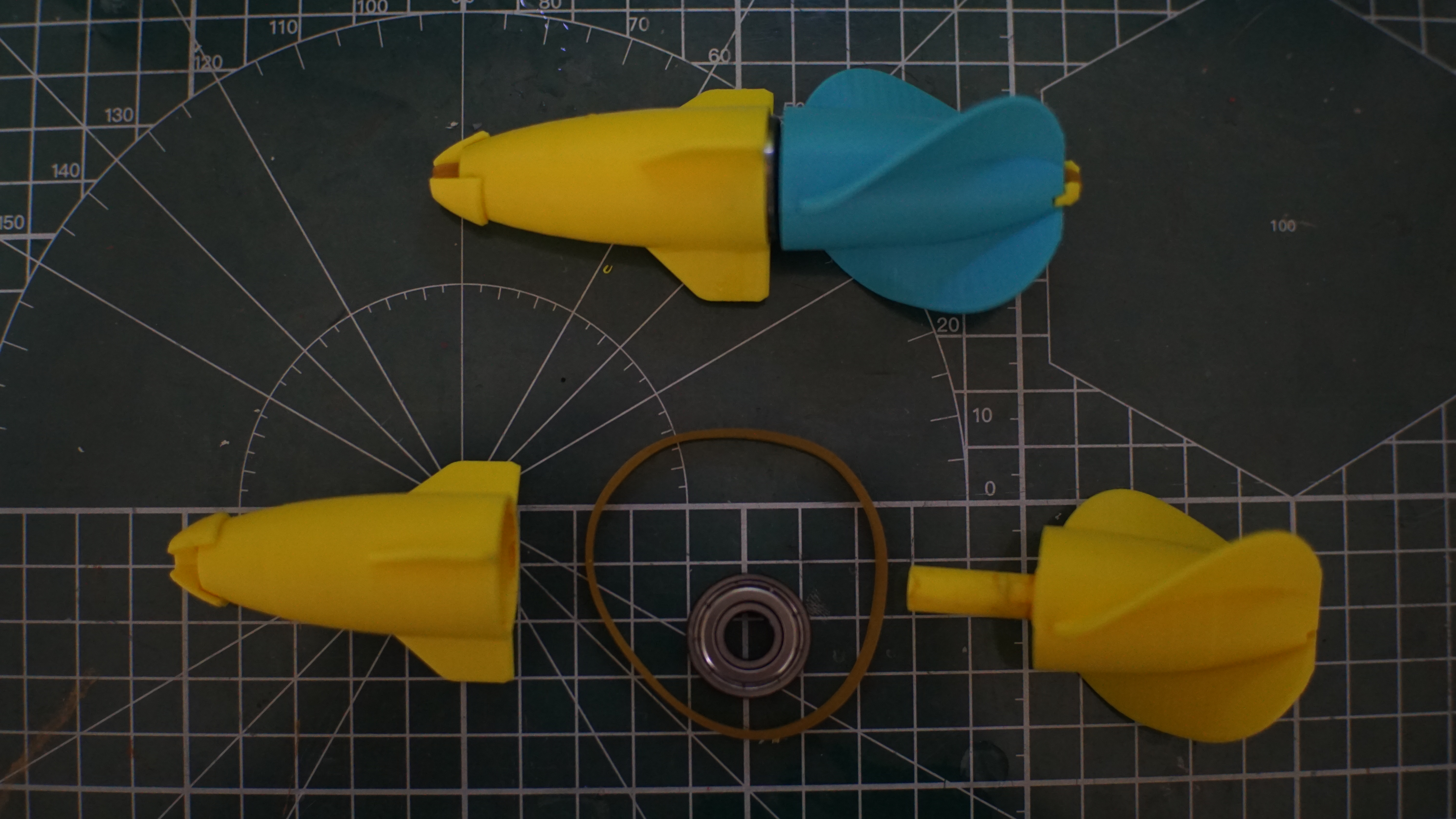Miniatura 2 do modelo 3D 皮筋动力鱼雷 泳池玩具 洗澡玩具