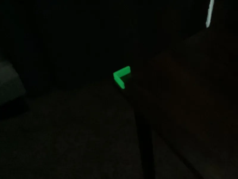 Glow in the dark corner pieces