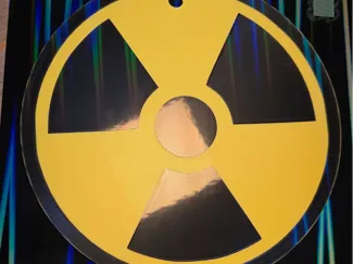 Atomzeichen Schild