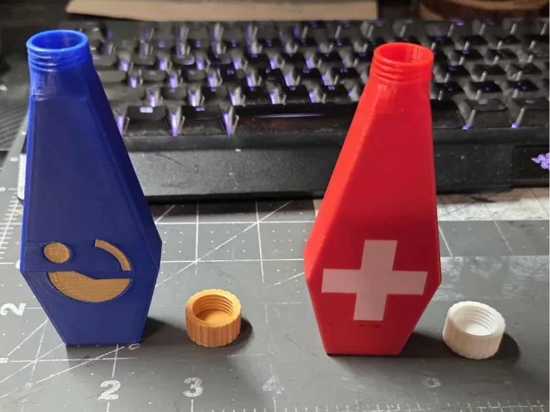 Potion Bottle v3 - mana potion (screw-on cap)
