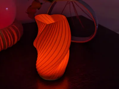 Heart Lamp (BambuLab Puck Lights)